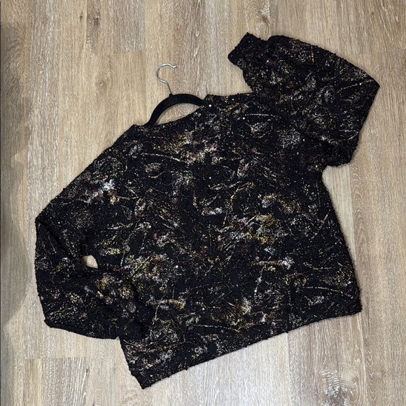 BURU Black and Gold Crew Neck Sweater with Abstract Pattern - Picture 8 of 14